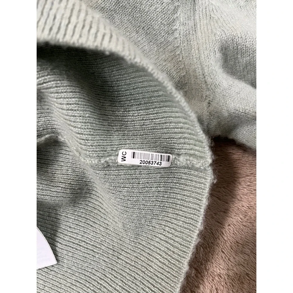 J.Crew 100% Cashmere Sweater Women's XS Light Green Crew-neck Long Sleeve EUC